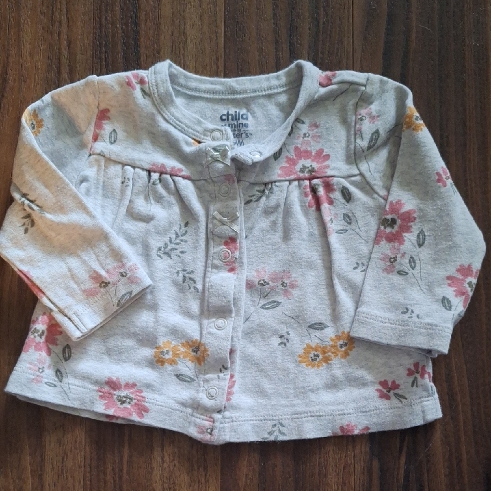 💥Buy2Get1Free💥Gray And Pink Button Down Shirt with Floral Design